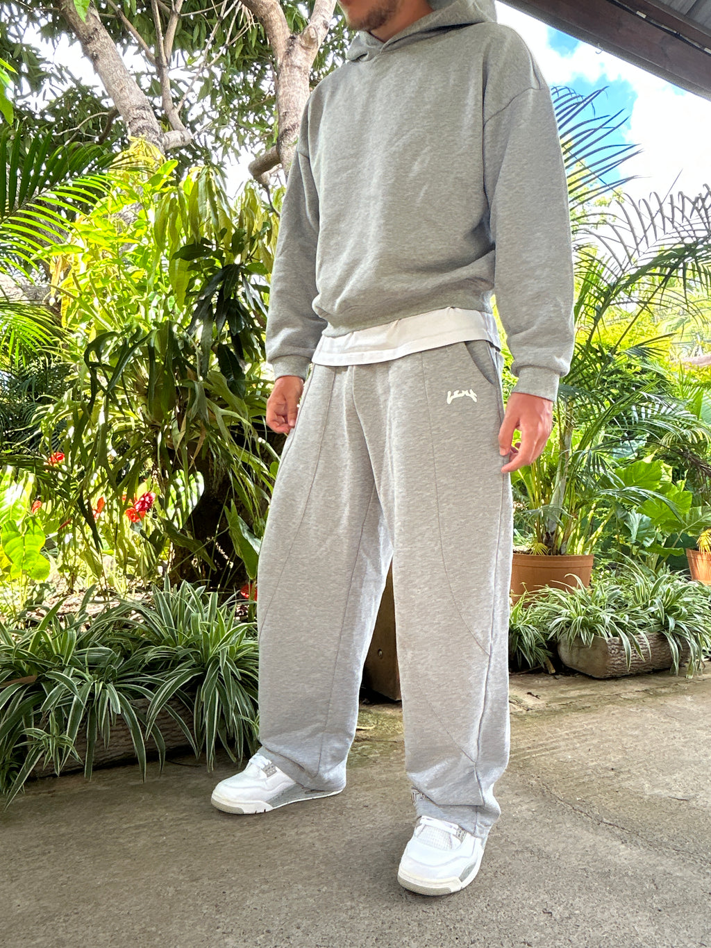 URBAN ASH HOODIE