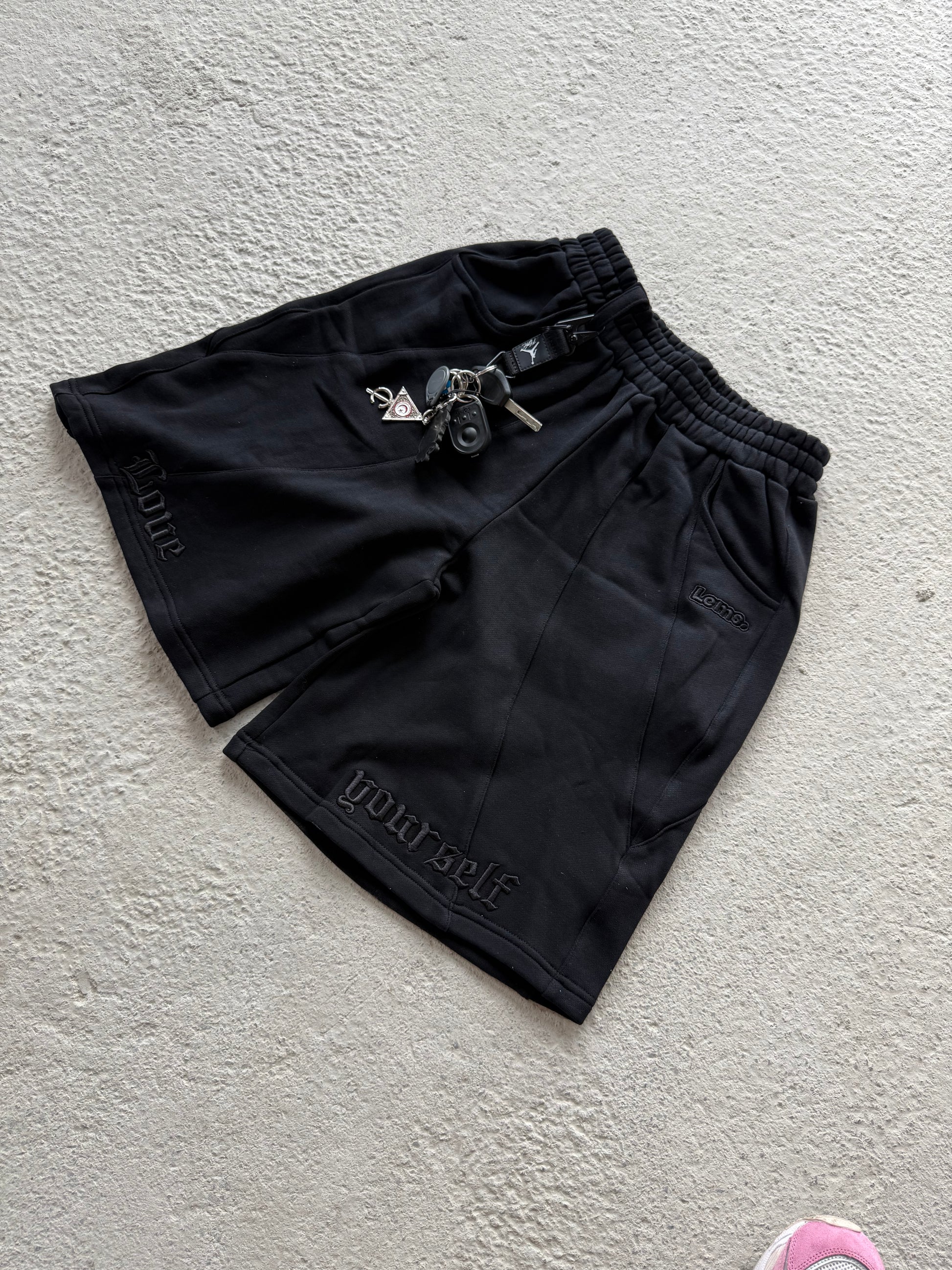 CORE BLACK JORTS