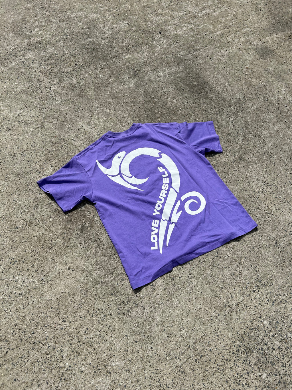 LOVE YOURSELF TEE